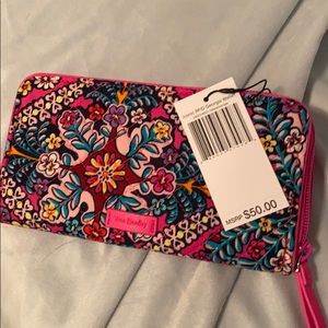 Vera Bradley Iconic RFID Georgia Wallet
